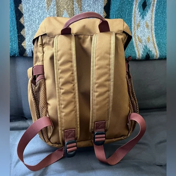 United By Blue (R)evolution™ 9L Sidekick Backpack - Picture 5 of 6